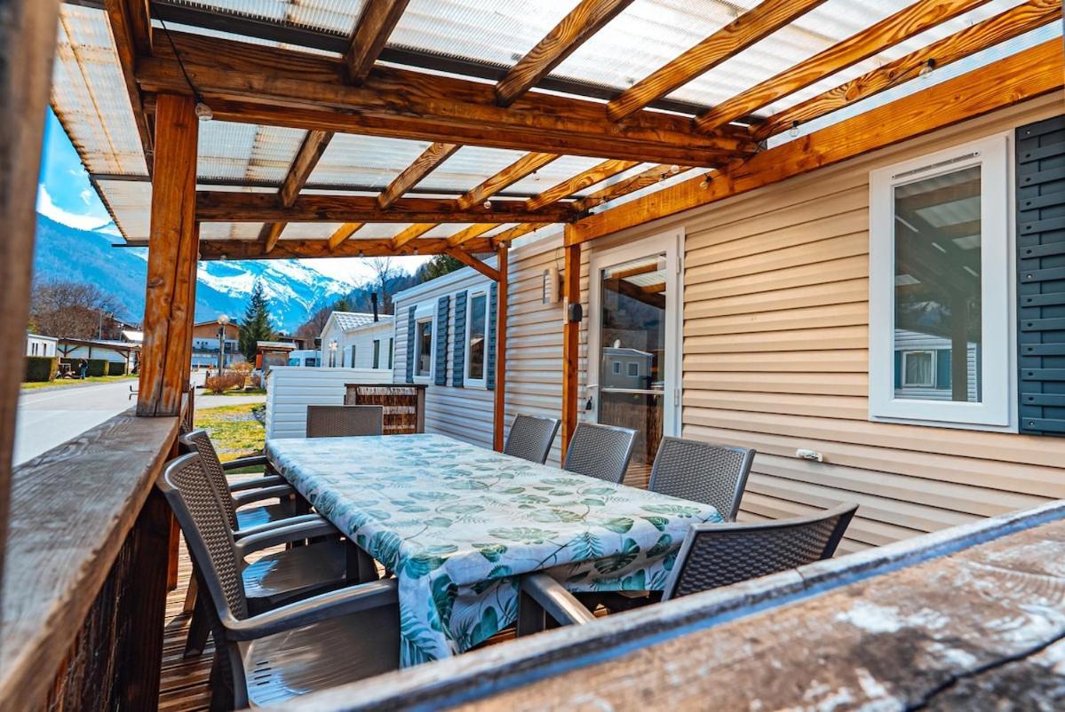 Bungalow 3 Chambres Pour 6 Pers Avec Climatisation Camping 3 Etoiles Samoëns Eksteriør bilde