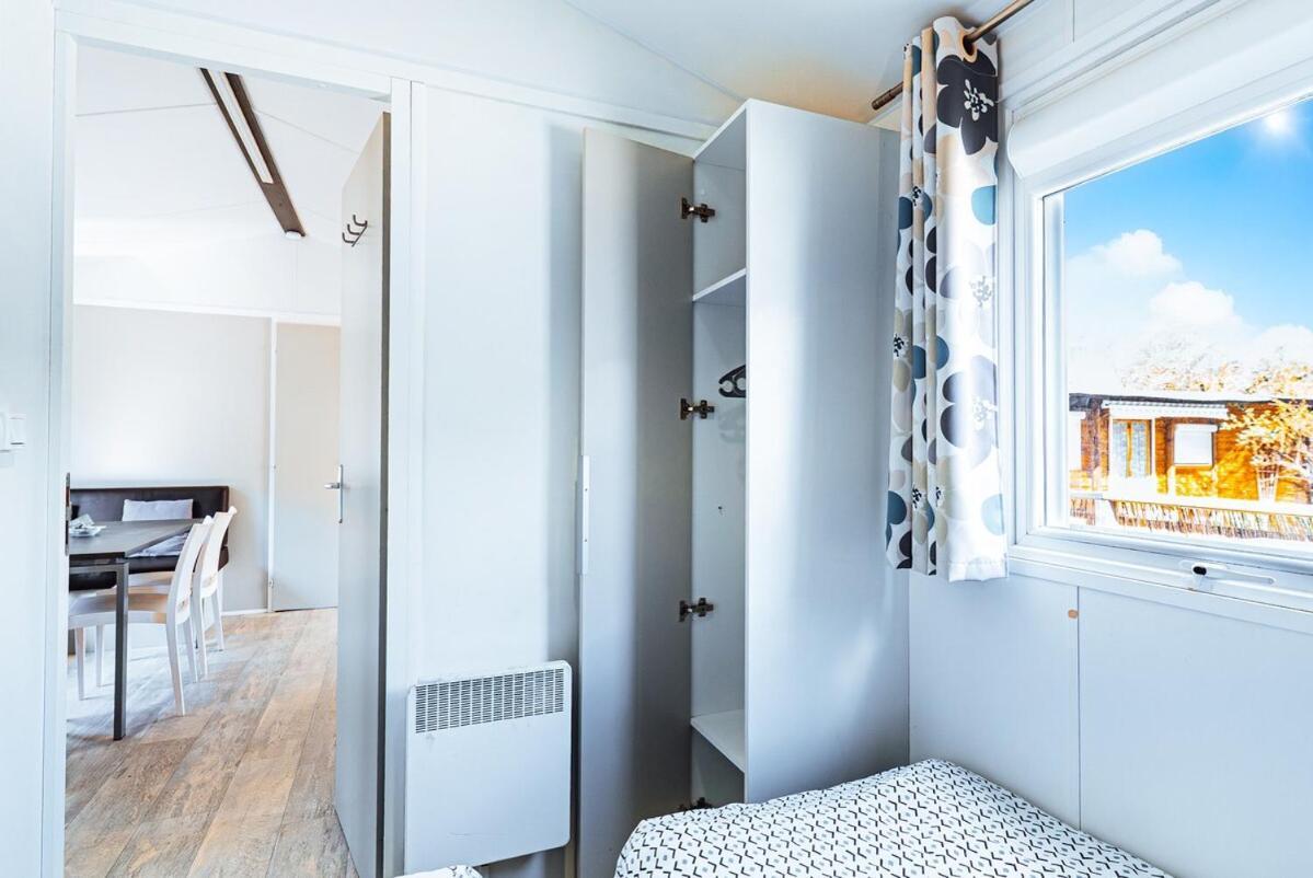 Bungalow 3 Chambres Pour 6 Pers Avec Climatisation Camping 3 Etoiles Samoëns Eksteriør bilde