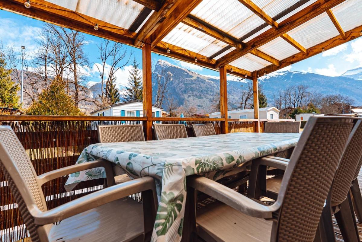 Bungalow 3 Chambres Pour 6 Pers Avec Climatisation Camping 3 Etoiles Samoëns Eksteriør bilde