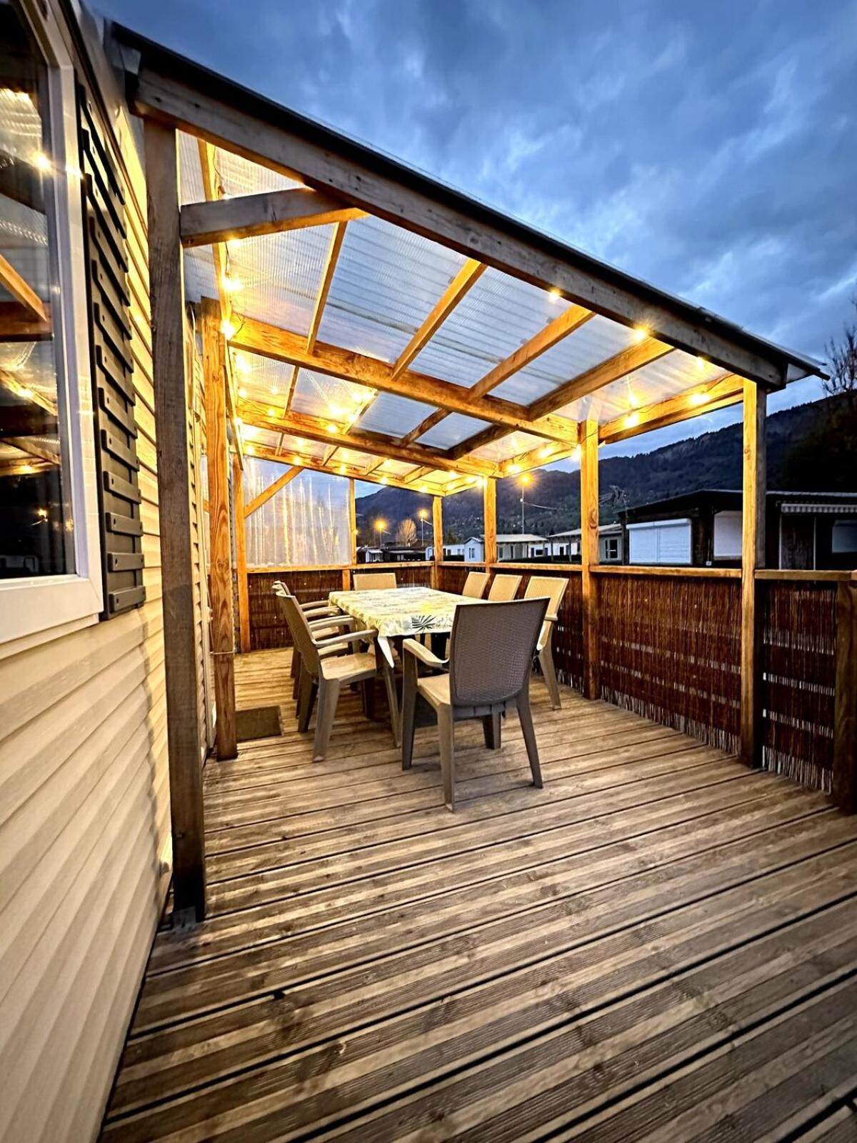 Bungalow 3 Chambres Pour 6 Pers Avec Climatisation Camping 3 Etoiles Samoëns Eksteriør bilde