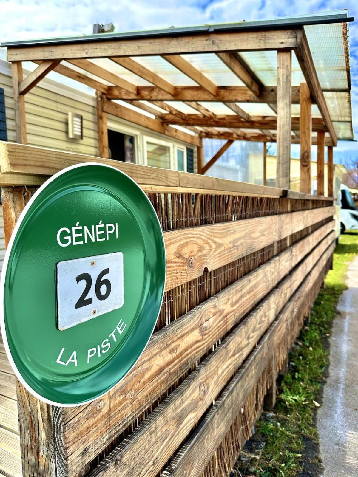 Bungalow 3 Chambres Pour 6 Pers Avec Climatisation Camping 3 Etoiles Samoëns Eksteriør bilde