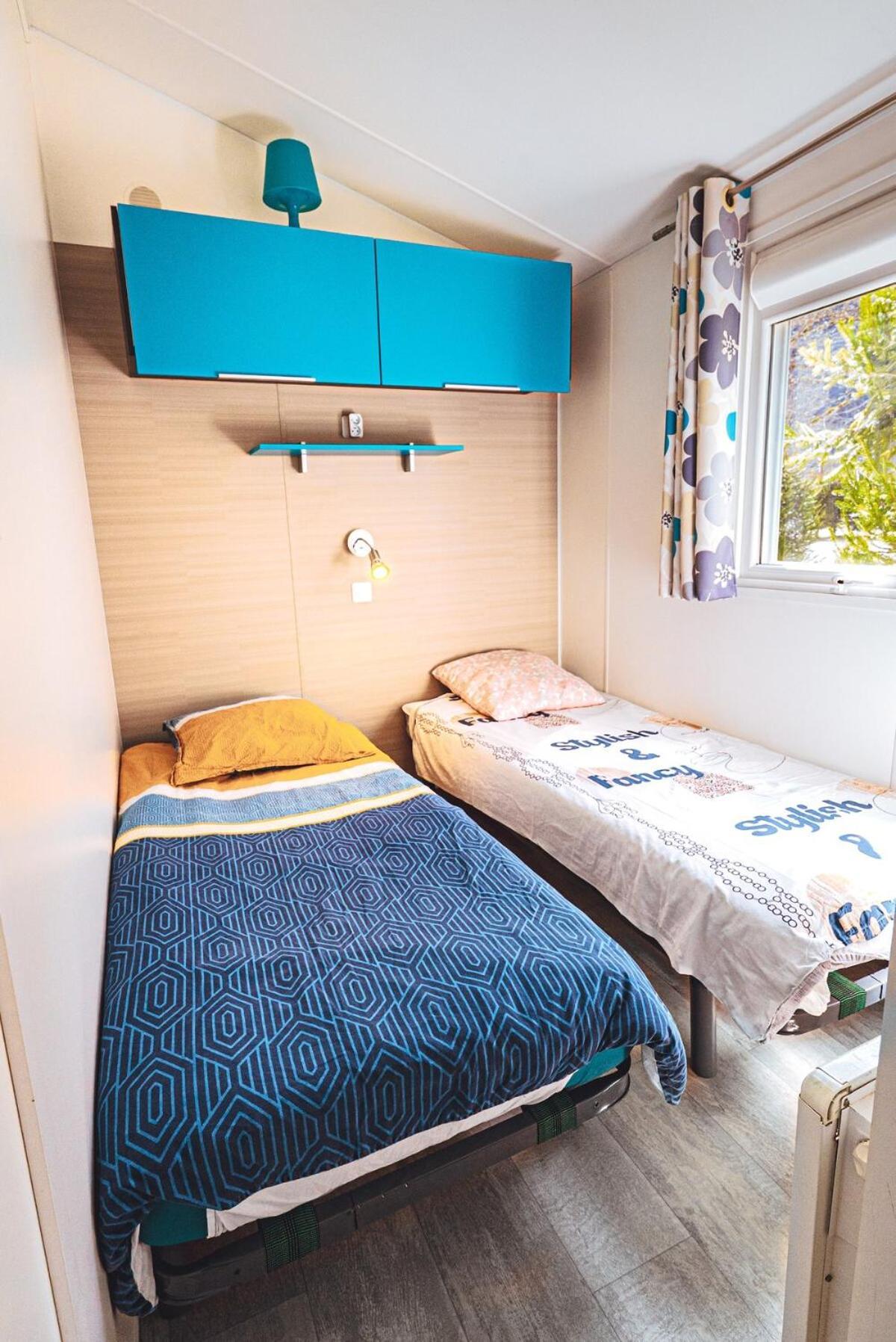 Bungalow 3 Chambres Pour 6 Pers Avec Climatisation Camping 3 Etoiles Samoëns Eksteriør bilde